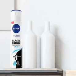 Nivea Black & White Invisible Fresh Deodorante Spray 150 ml